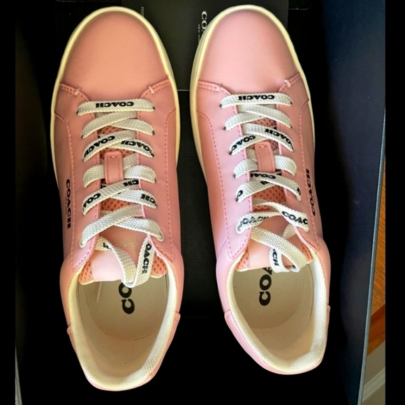 COACH Clip Low Top Blossom Pink Leather Sneaker - Picture 5 of 7